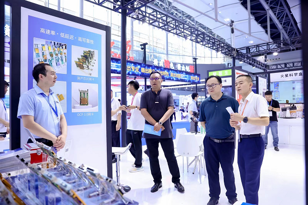 光潤通科技精彩亮相第18屆中國國際中小企業(yè)博覽會(圖4) 圖片9.png