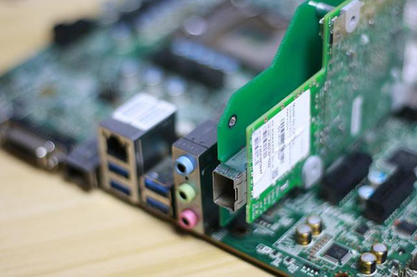 光纖網(wǎng)卡 光纖網(wǎng)卡